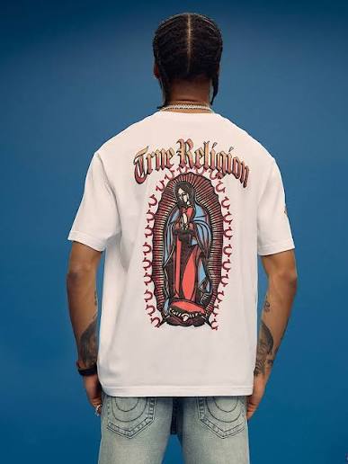 Camiseta virgen blanca.